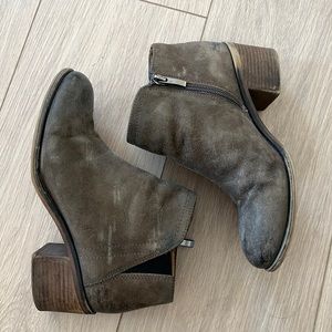 Franco Sarto size 7 Melville bootie